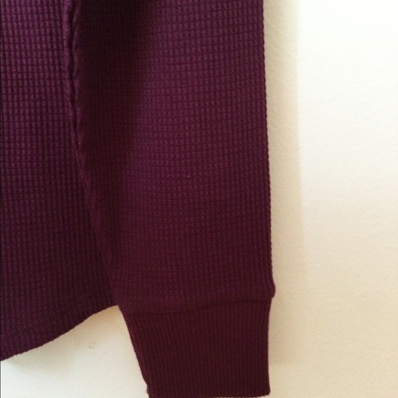 Time&Tru Tshirt - Picture 4 of 4